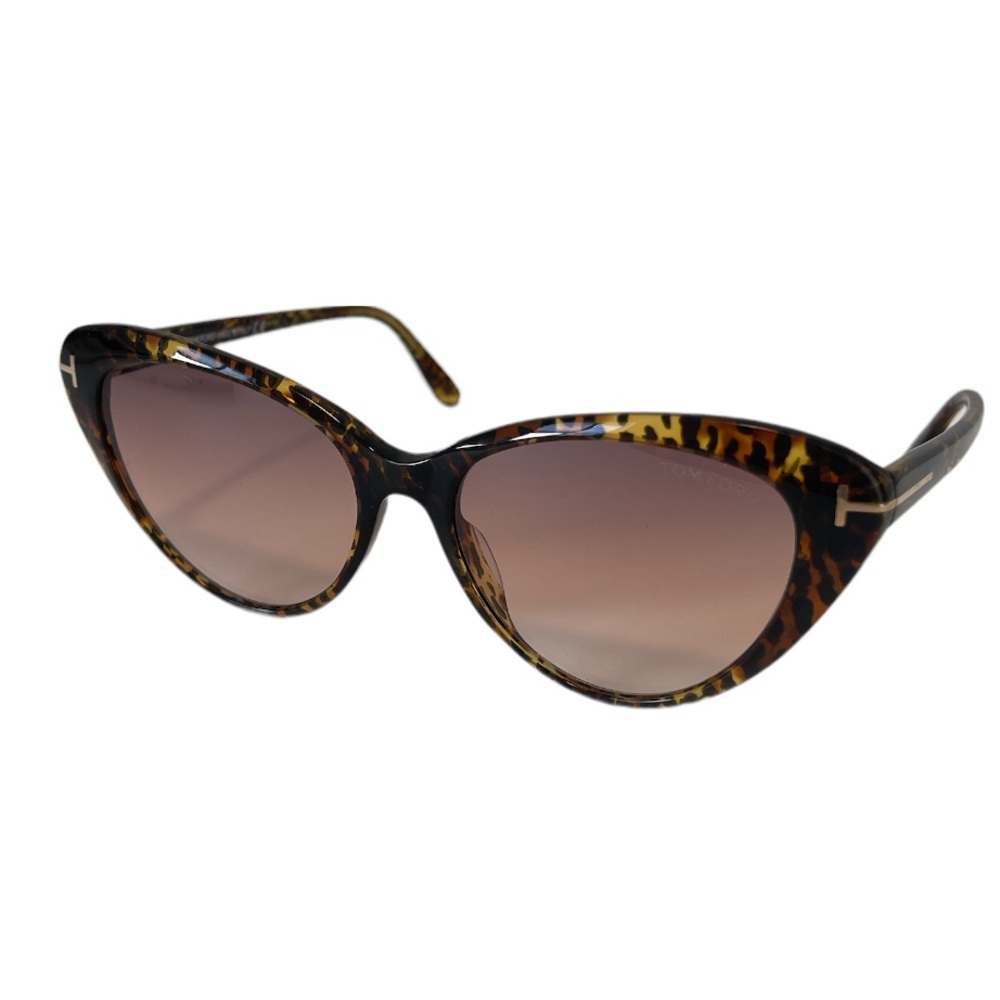 Tom Ford Women’s Sunglasses TF869 Cat Eye Yellow Havana lens Gradient